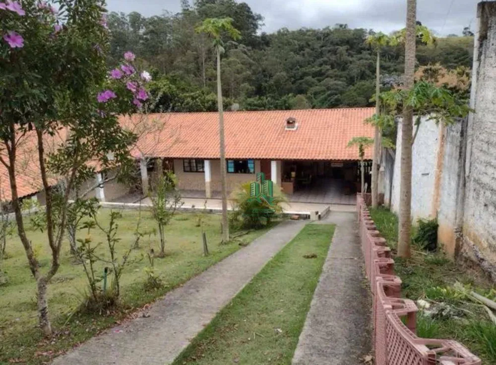 Sítio, 4 quartos, 850 m² - Foto 2