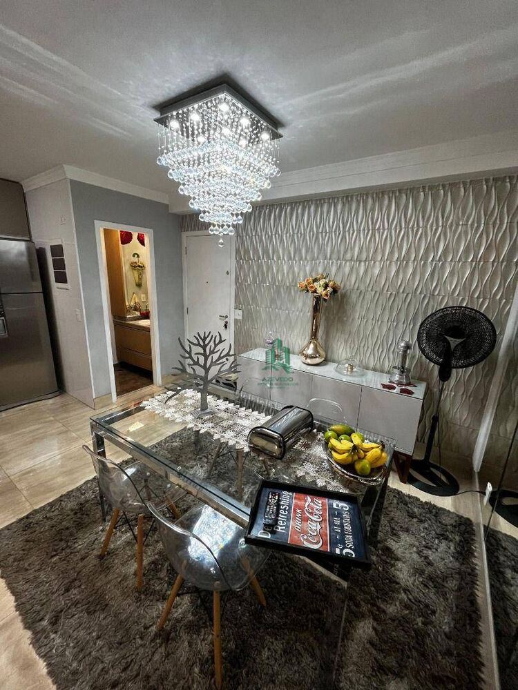 Apartamento para alugar com 2 quartos, 95m² - Foto 4
