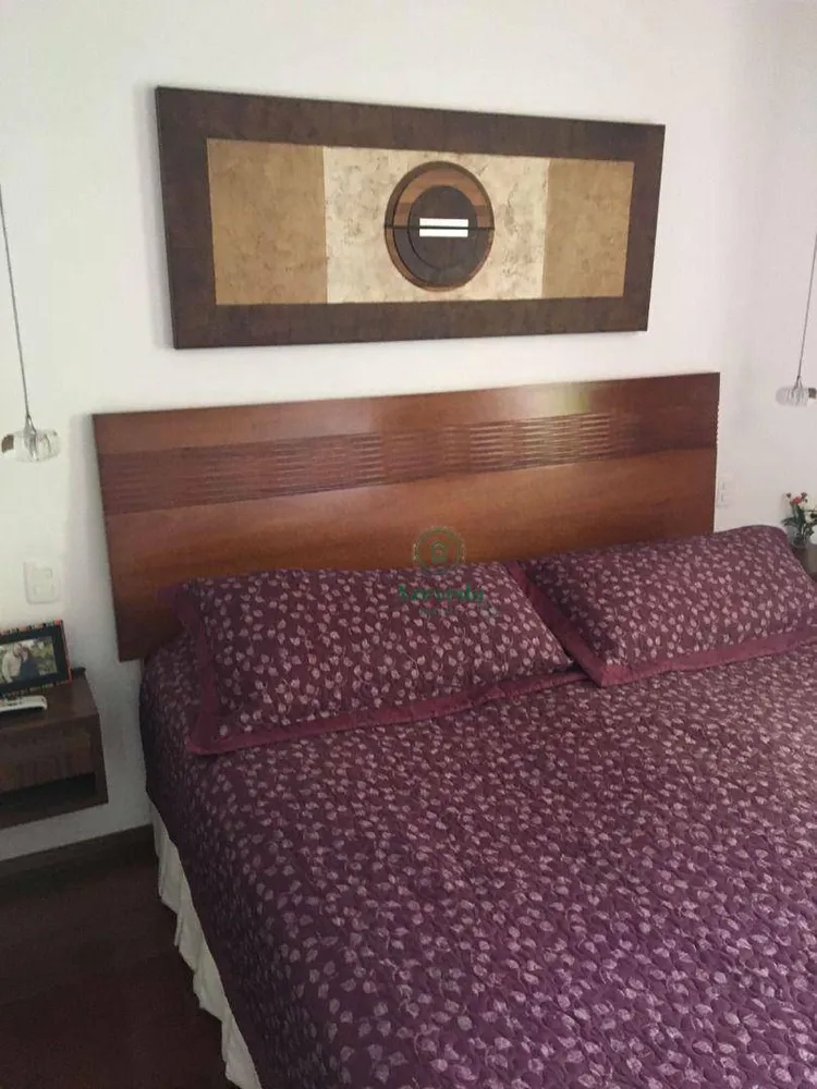 Casa, 3 quartos, 240 m² - Foto 11