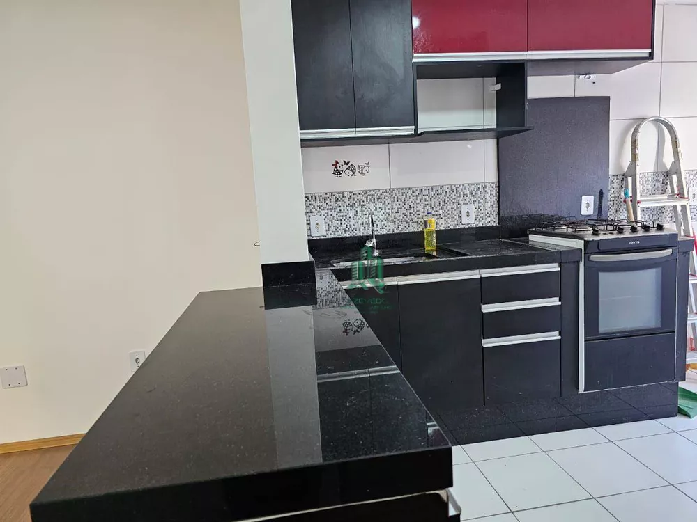 Apartamento à venda com 2 quartos, 47m² - Foto 6