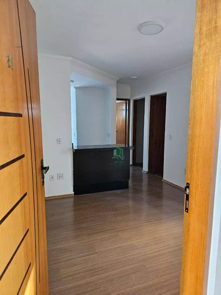 Apartamento à venda com 2 quartos, 47m² - Foto 2