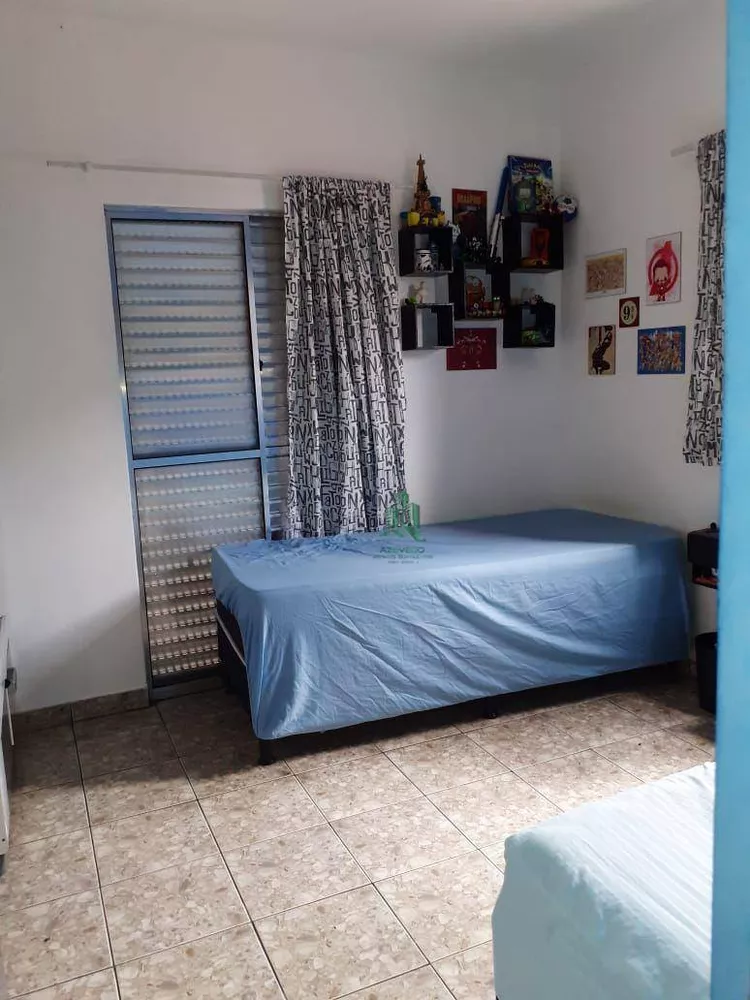 Sobrado à venda com 3 quartos, 200m² - Foto 8