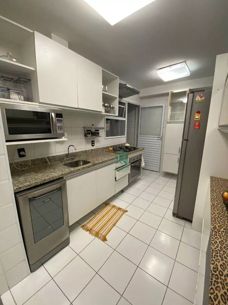 Apartamento à venda com 3 quartos, 128m² - Foto 7