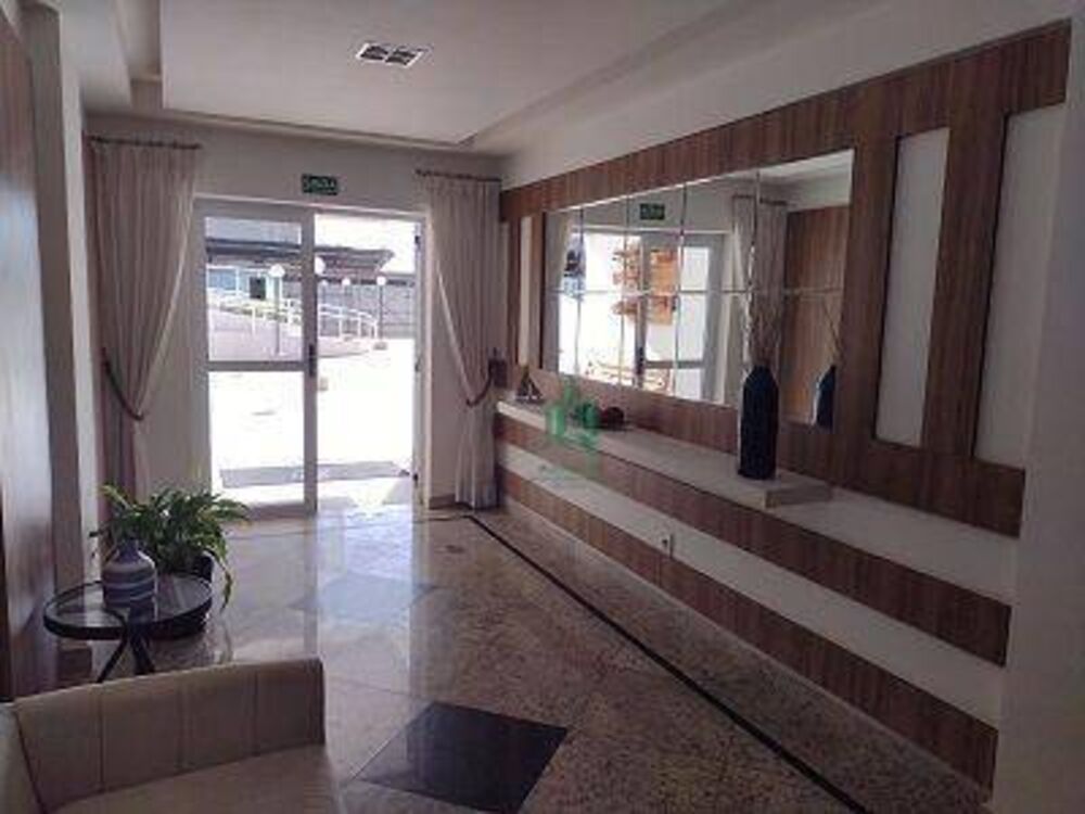 Apartamento à venda com 2 quartos, 76m² - Foto 2