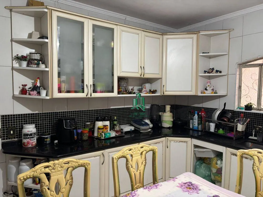 Casa, 2 quartos, 450 m² - Foto 1