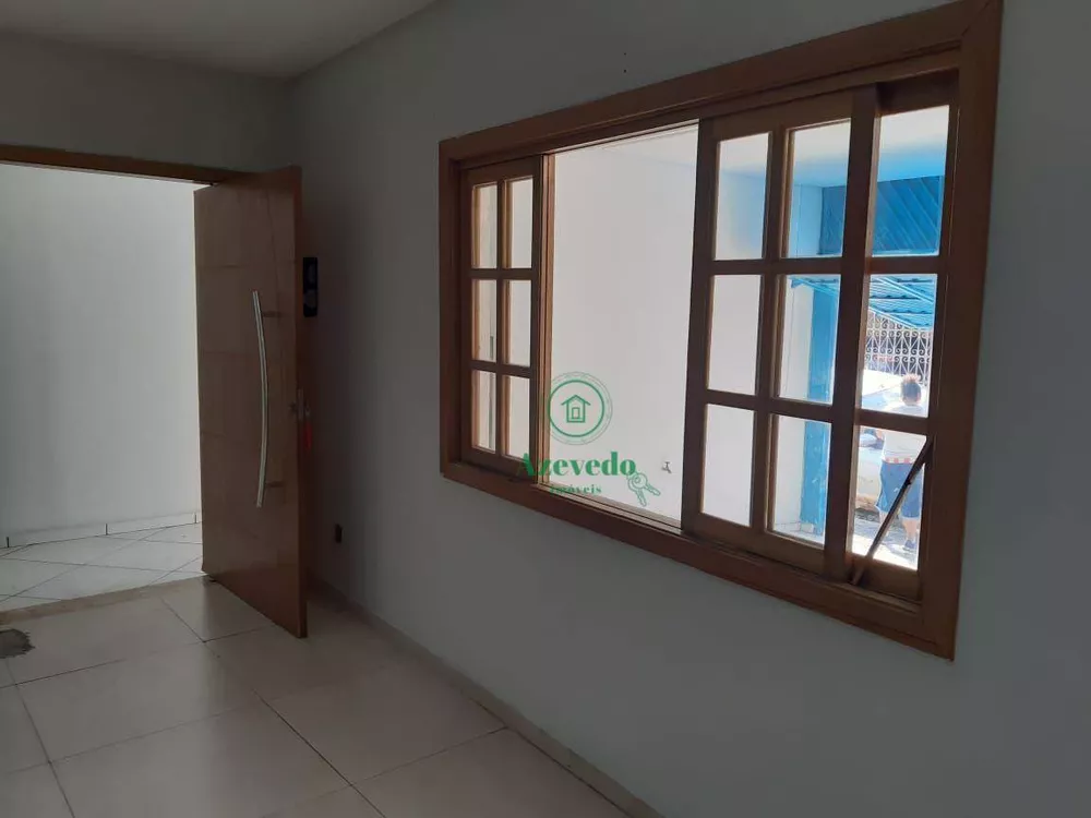 Sobrado à venda com 3 quartos, 145m² - Foto 1