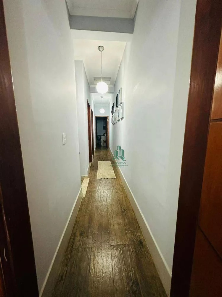 Sobrado à venda com 3 quartos, 200m² - Foto 4