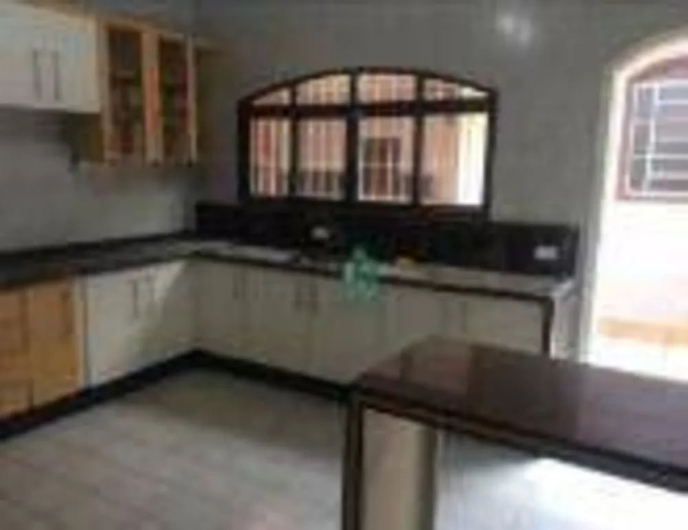 Sobrado, 3 quartos, 299 m² - Foto 3