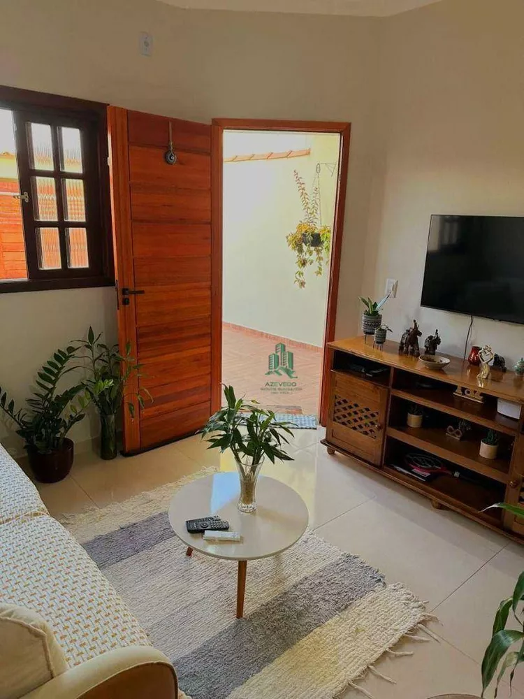 Casa à venda com 2 quartos, 78m² - Foto 3