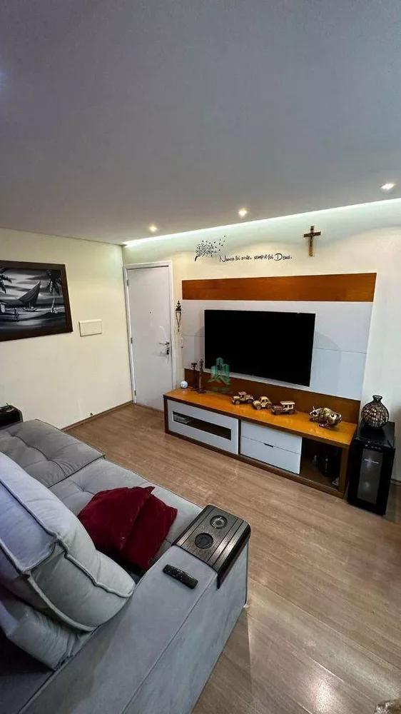 Apartamento à venda com 2 quartos, 58m² - Foto 3