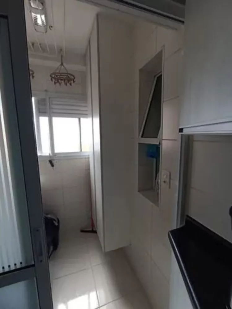 Apartamento à venda com 3 quartos, 64m² - Foto 3