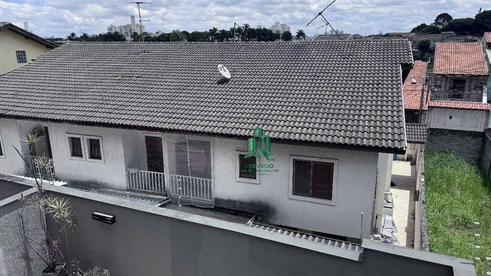 Casa, 4 quartos, 155 m² - Foto 1