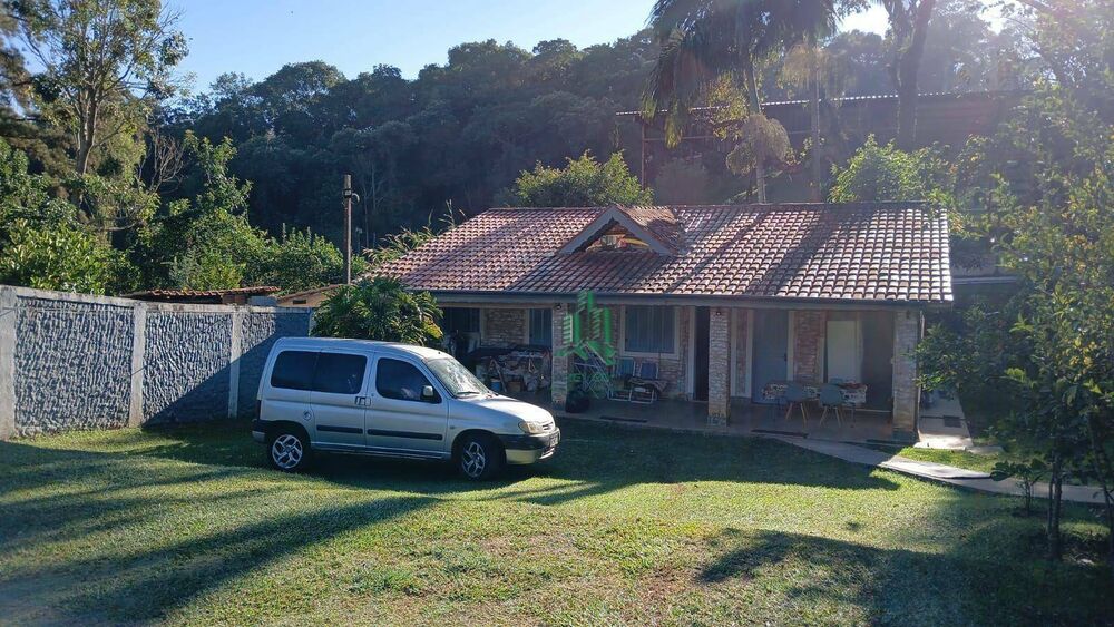 Chácara, 2 quartos, 810 m² - Foto 1