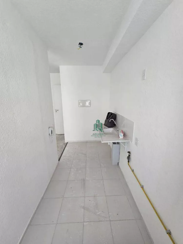 Apartamento à venda com 2 quartos, 42m² - Foto 10