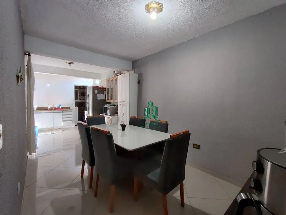 Sobrado, 3 quartos, 170 m² - Foto 2