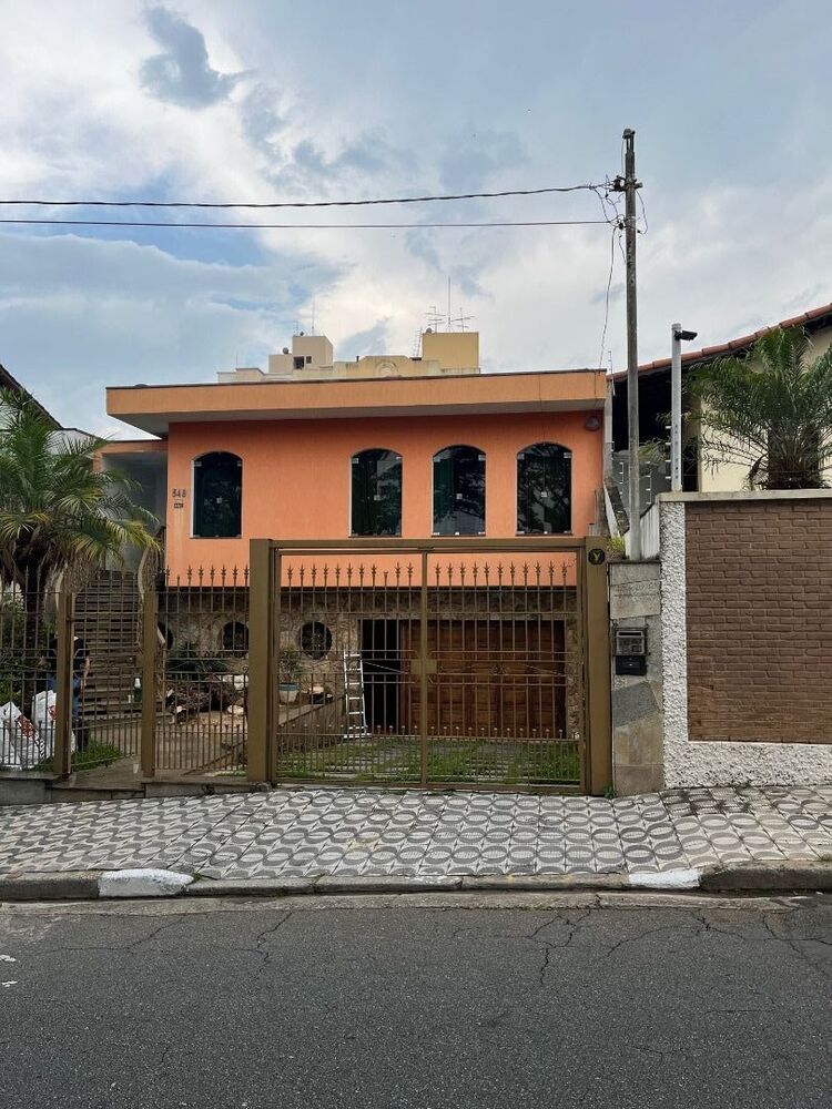 Sobrado, 3 quartos, 425 m² - Foto 1