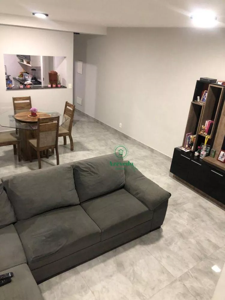 Cobertura à venda com 4 quartos, 150m² - Foto 2