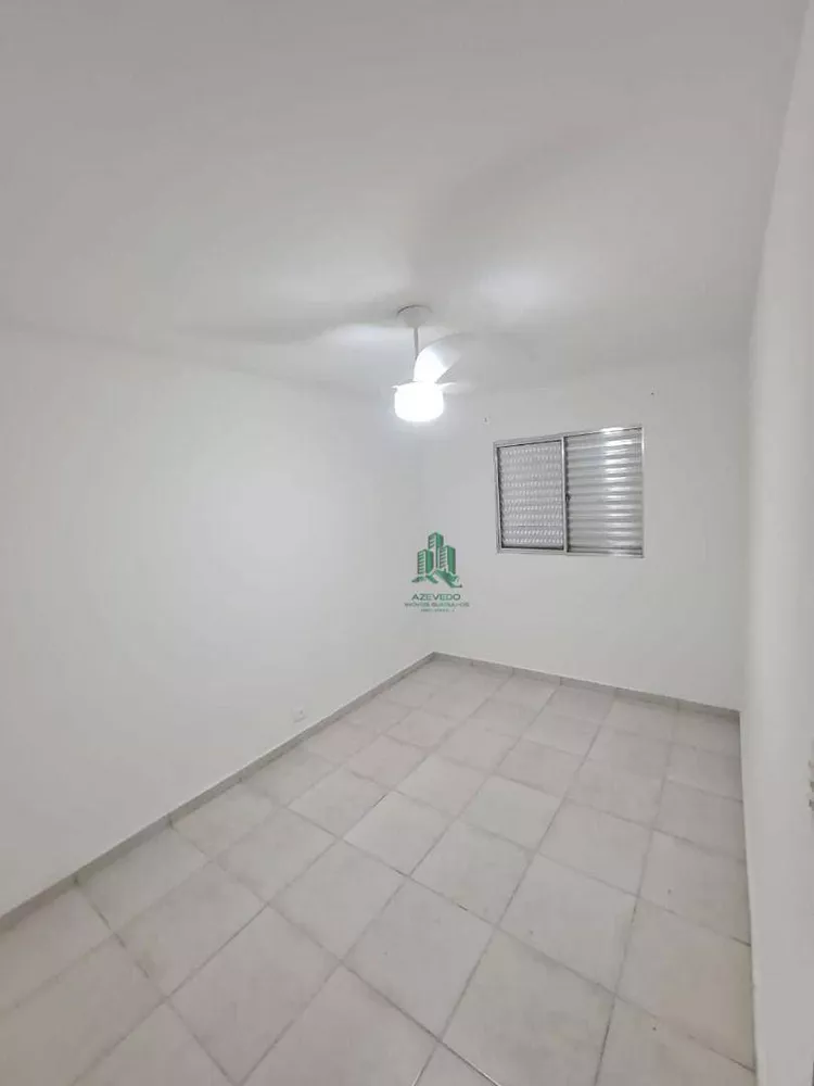 Apartamento à venda com 2 quartos, 62m² - Foto 11