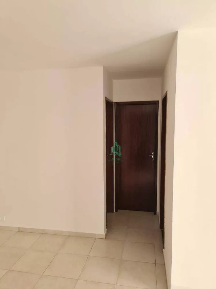 Apartamento à venda com 2 quartos, 62m² - Foto 4