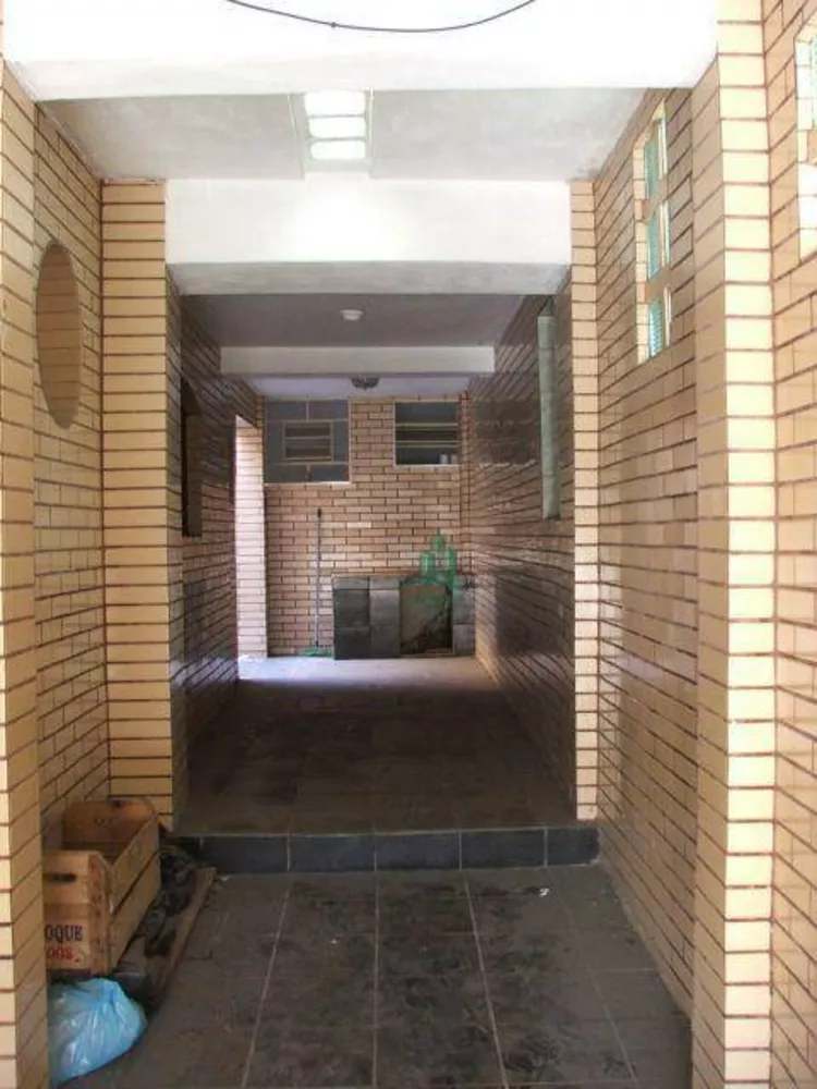 Sobrado à venda com 2 quartos, 190m² - Foto 7