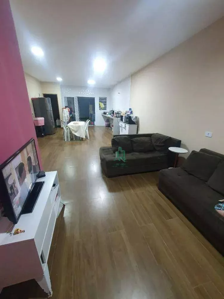 Casa à venda com 4 quartos, 107m² - Foto 2