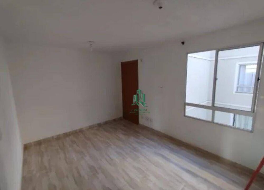 Apartamento à venda com 2 quartos, 44m² - Foto 1