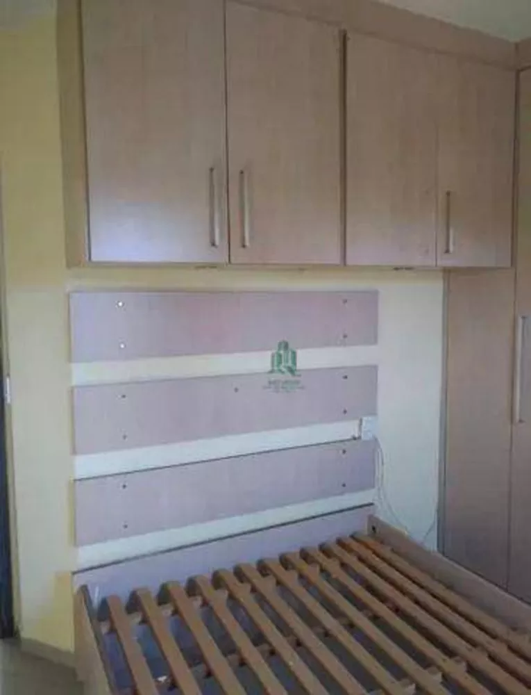 Apartamento à venda com 2 quartos, 64m² - Foto 4