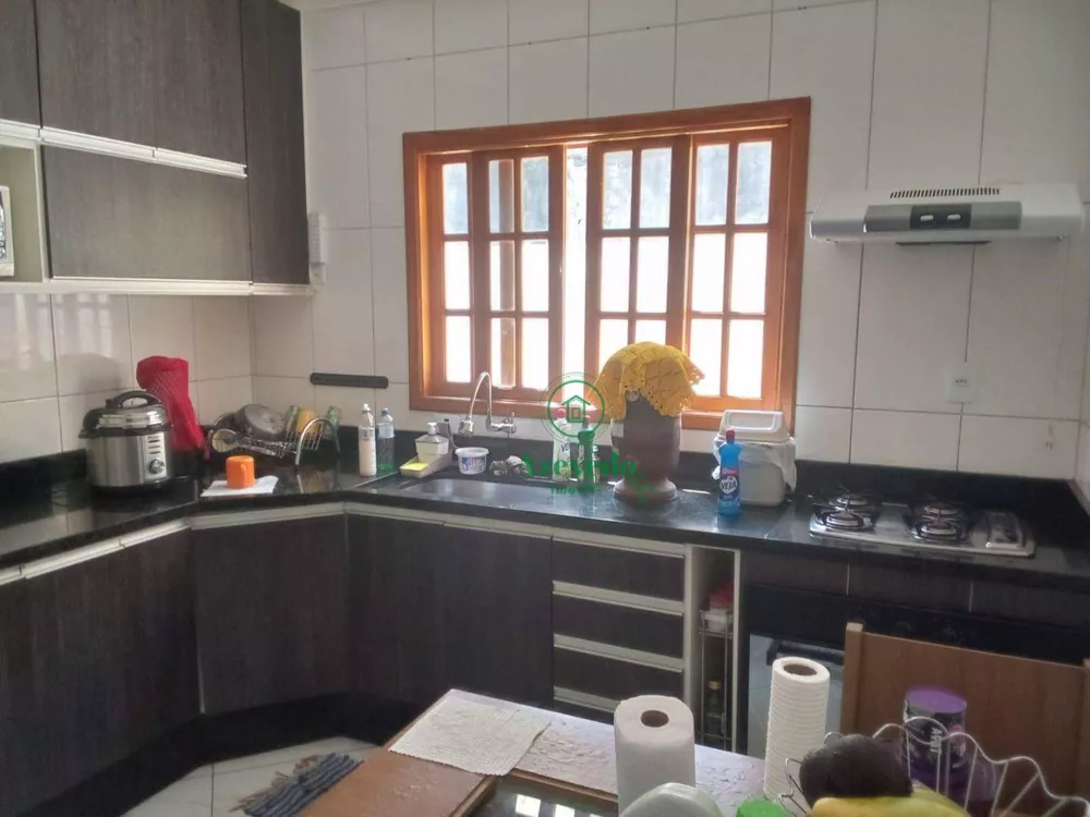 Sobrado à venda com 3 quartos, 177m² - Foto 3