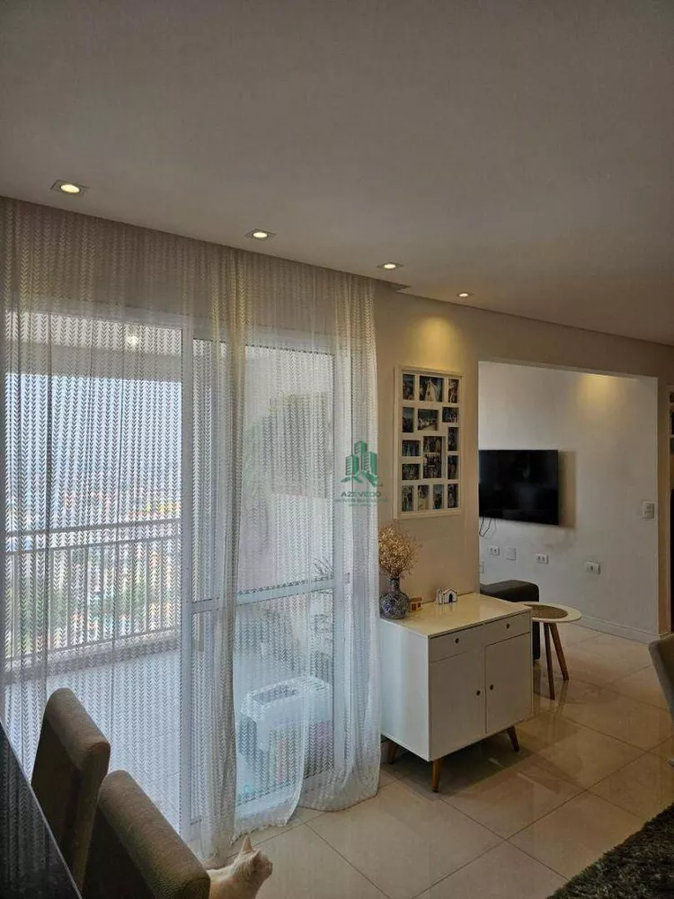 Apartamento à venda com 3 quartos, 72m² - Foto 2