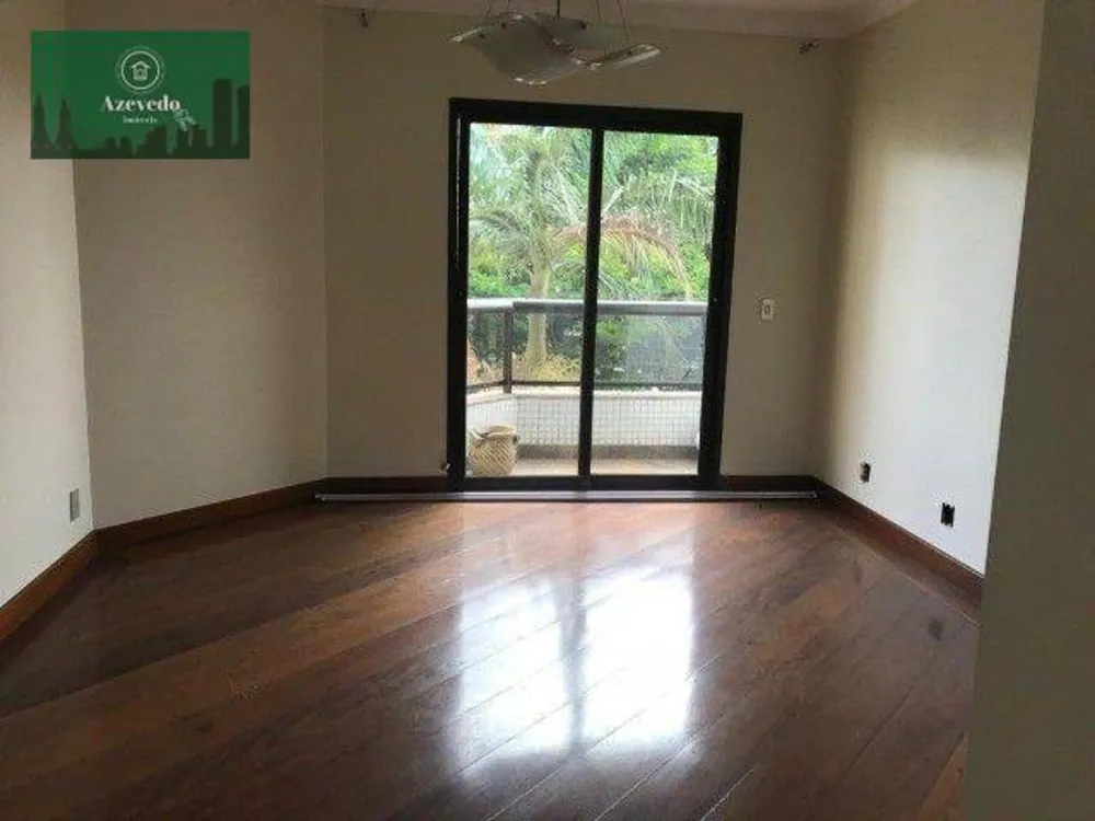 Apartamento, 3 quartos, 200 m² - Foto 1