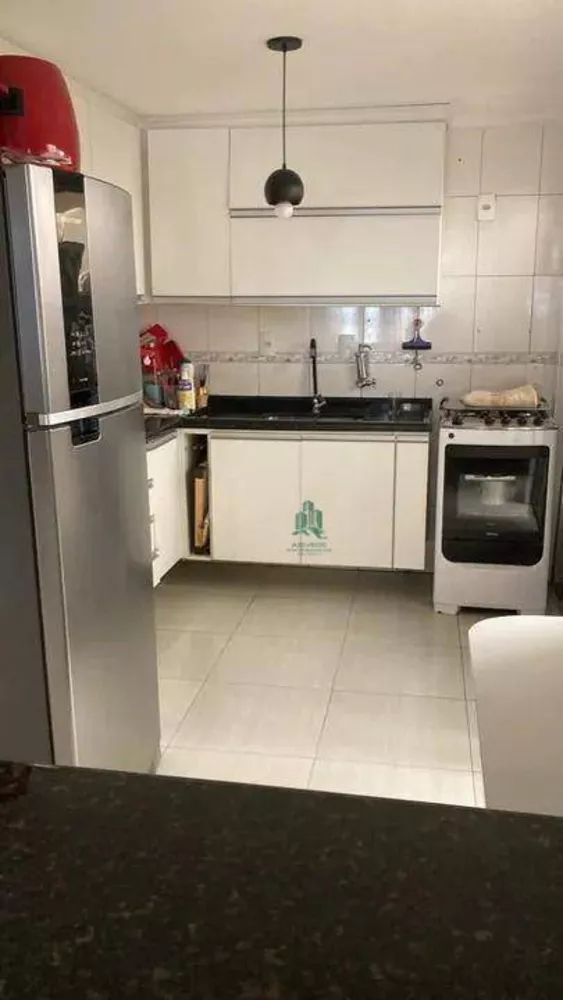 Sobrado à venda com 3 quartos, 80m² - Foto 3