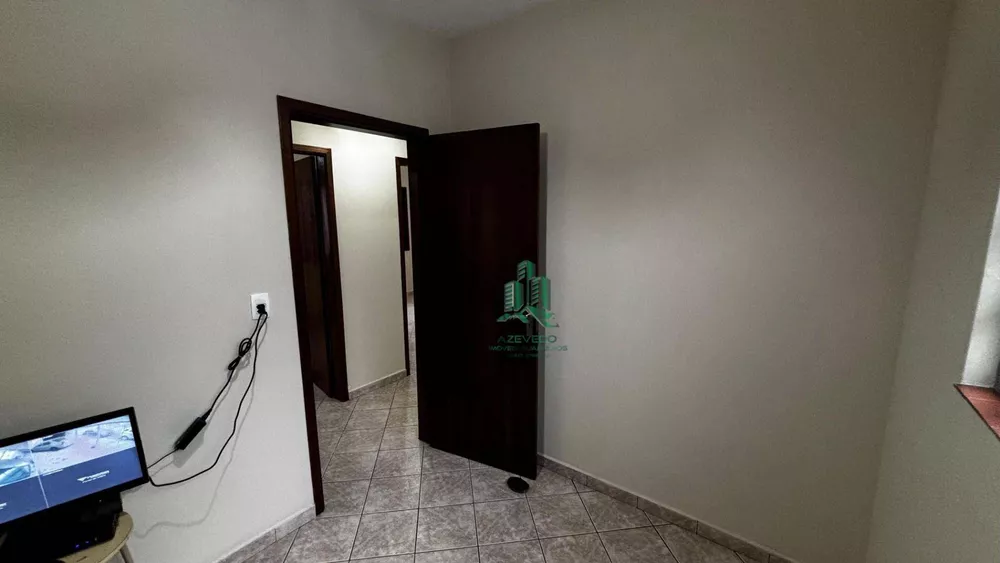 Casa, 4 quartos, 196 m² - Foto 4