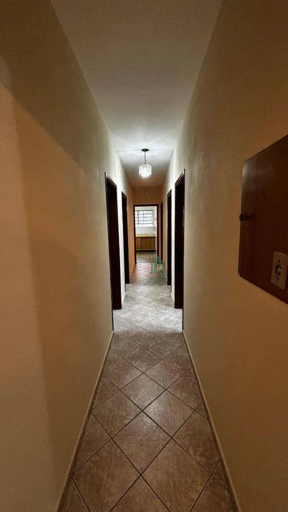Casa, 4 quartos, 196 m² - Foto 3
