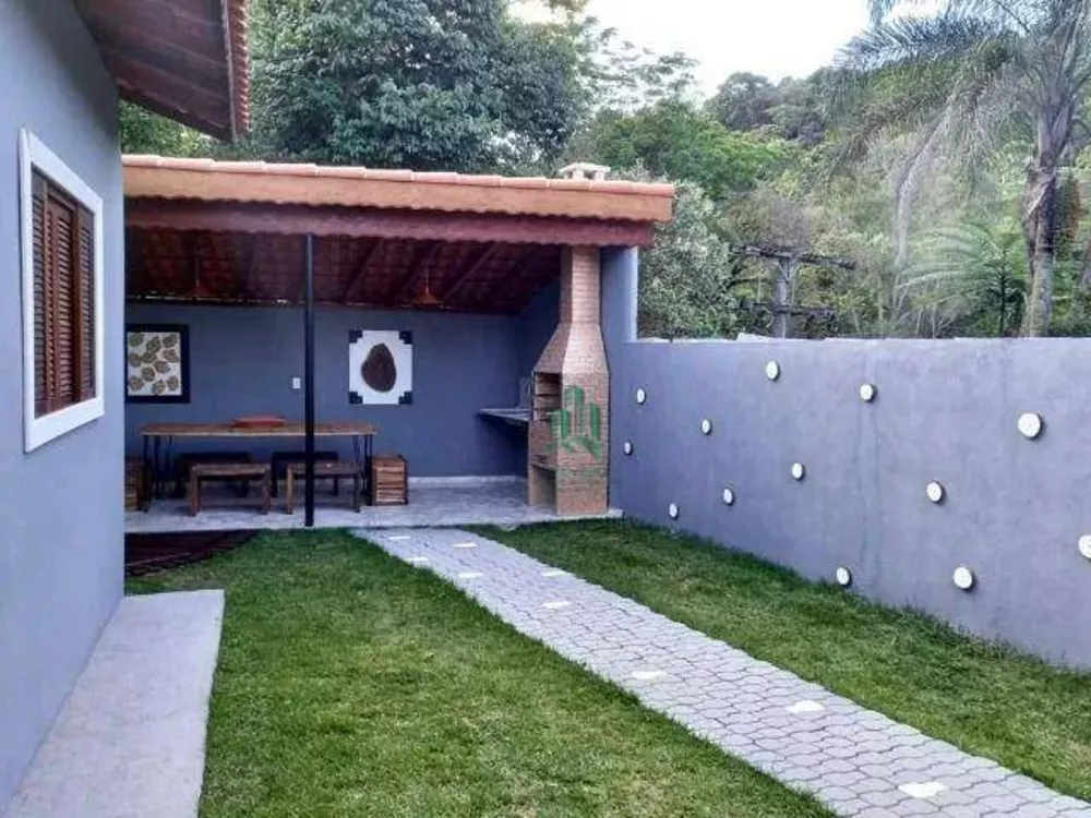 Chácara à venda com 3 quartos, 840M2 - Foto 4