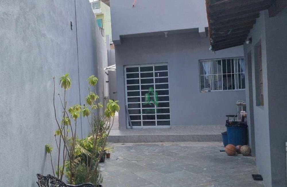 Casa, 3 quartos, 400 m² - Foto 1