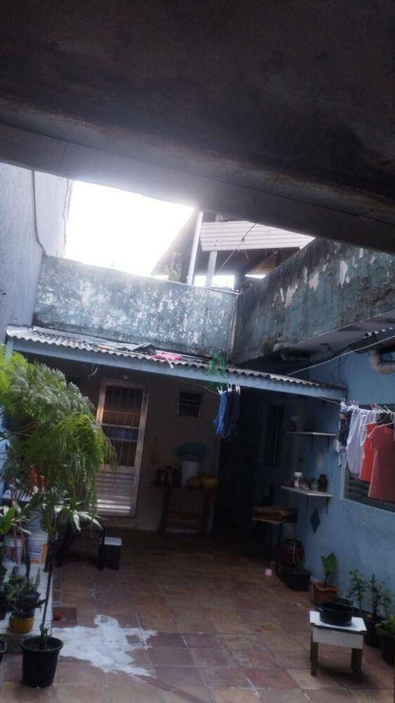 Casa, 1 quarto, 192 m² - Foto 4