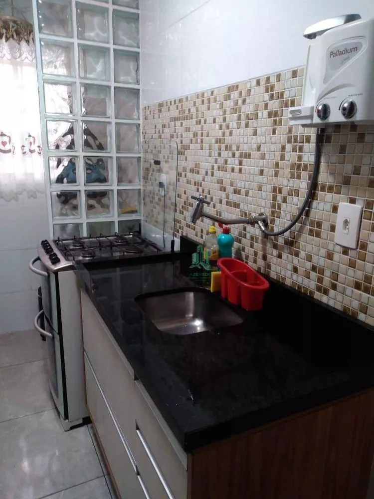 Apartamento à venda com 2 quartos, 42m² - Foto 3