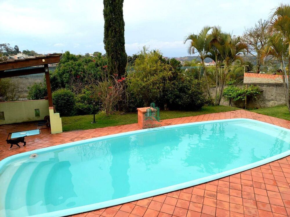 Casa, 3 quartos, 280 m² - Foto 1