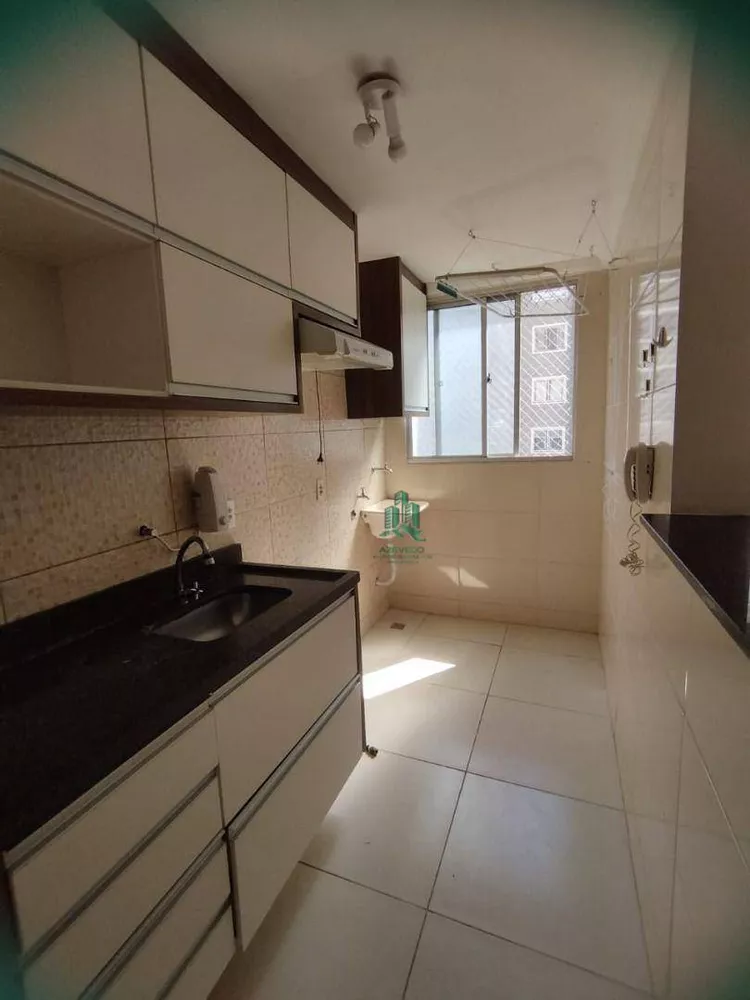 Apartamento à venda com 2 quartos, 44m² - Foto 3