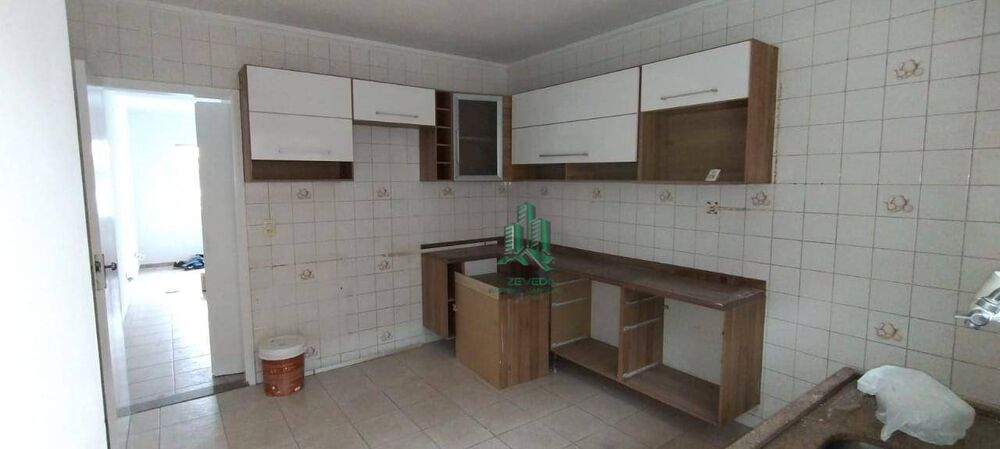 Apartamento à venda com 3 quartos, 85m² - Foto 4