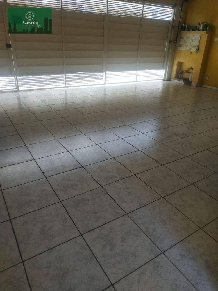 Sobrado à venda com 4 quartos, 250m² - Foto 4