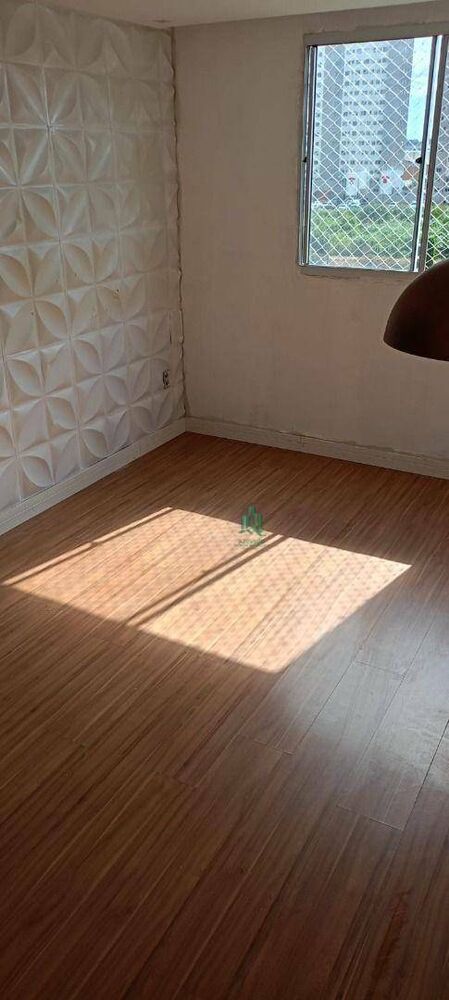 Apartamento à venda com 2 quartos, 43m² - Foto 4