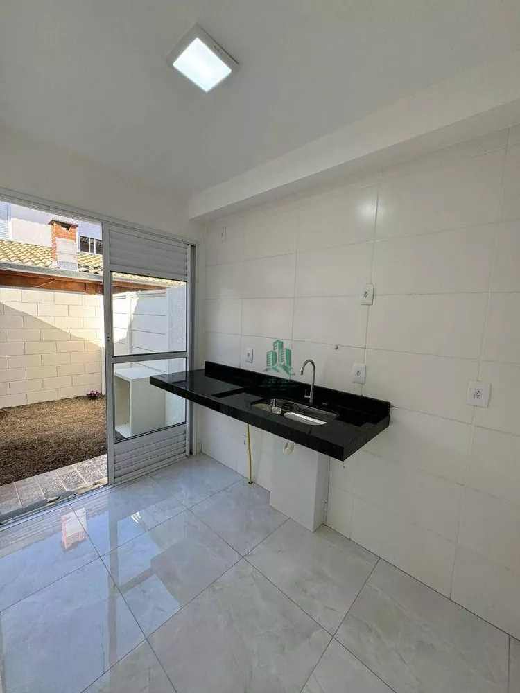 Sobrado à venda com 2 quartos, 54m² - Foto 4