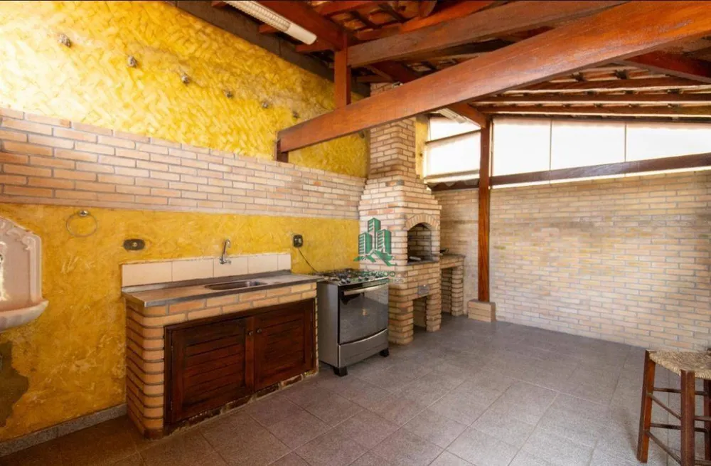 Casa, 3 quartos, 223 m² - Foto 15