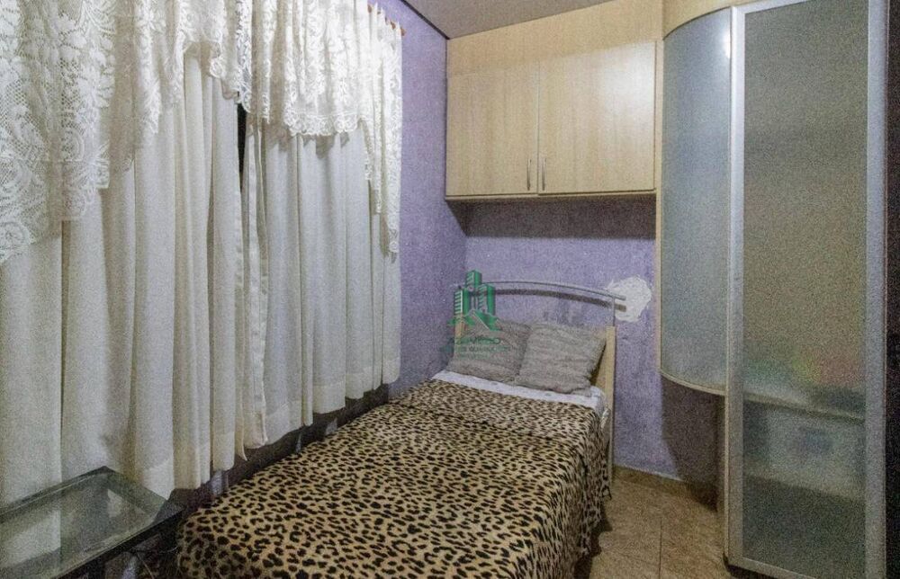 Casa, 3 quartos, 223 m² - Foto 4