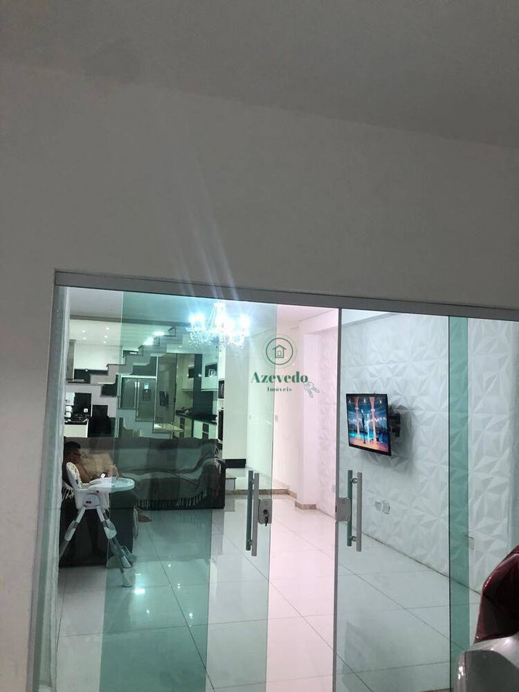 Sobrado, 3 quartos, 430 m² - Foto 1