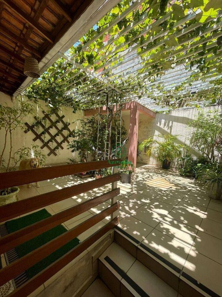 Sobrado, 2 quartos, 285 m² - Foto 5