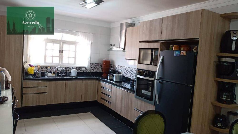 Sobrado, 3 quartos, 290 m² - Foto 4