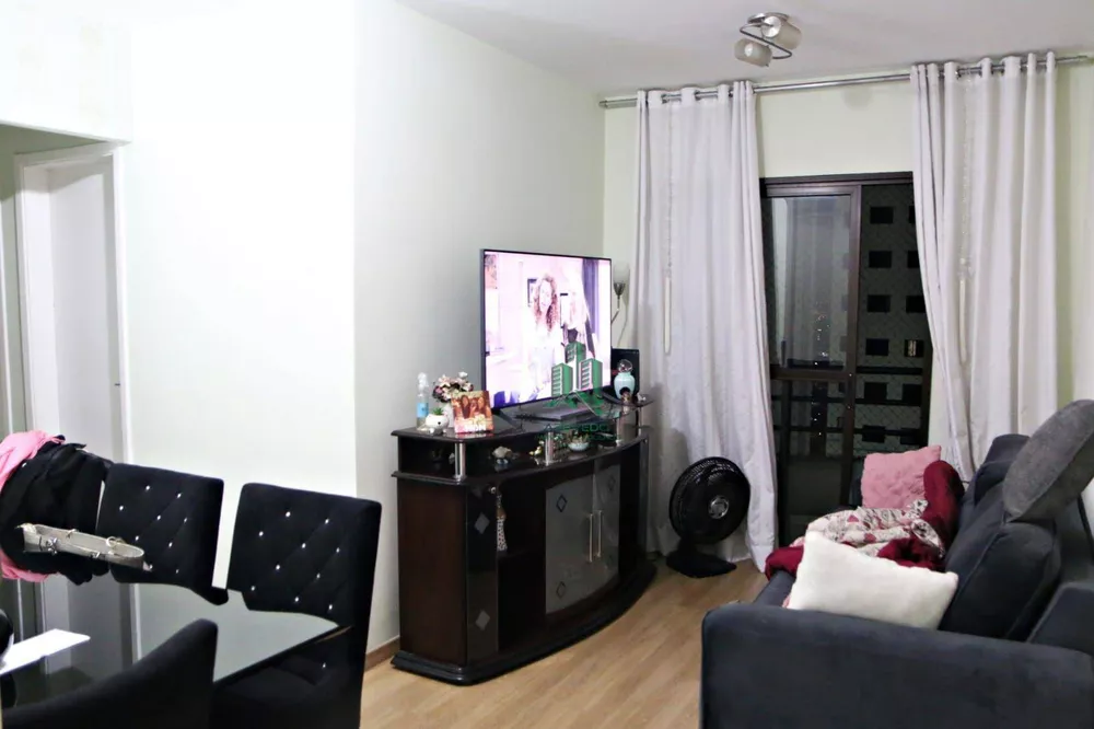 Apartamento à venda com 3 quartos, 65m² - Foto 1