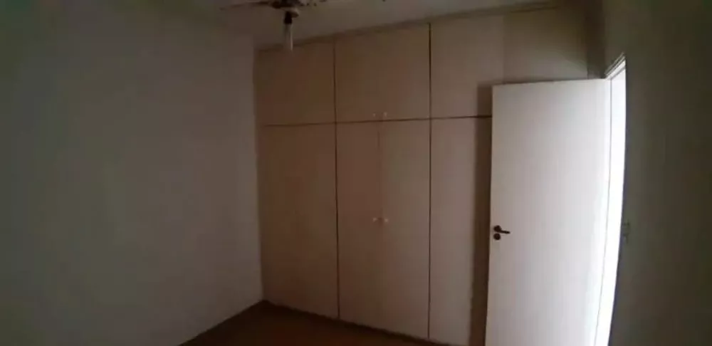 Apartamento à venda com 2 quartos, 100m² - Foto 3